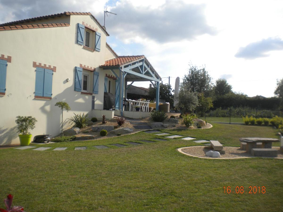 Chambres d'hôtes au coeur du vignoble Saint-Christophe-la-Couperie Extérieur photo